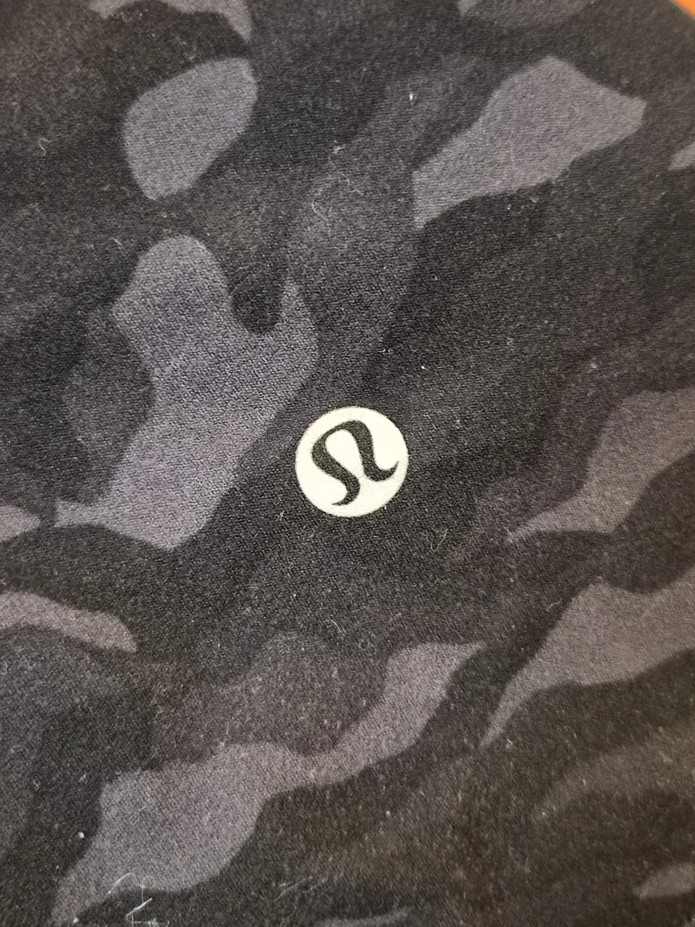 lululemon athletica Align High-rise Charcoal Camo Leggings Size 8 Pre-owned